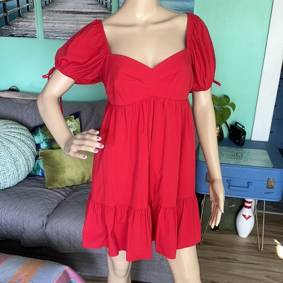 ♥️Amanda Uprichard Sicily Dress♥️ - Picture 2 of 16